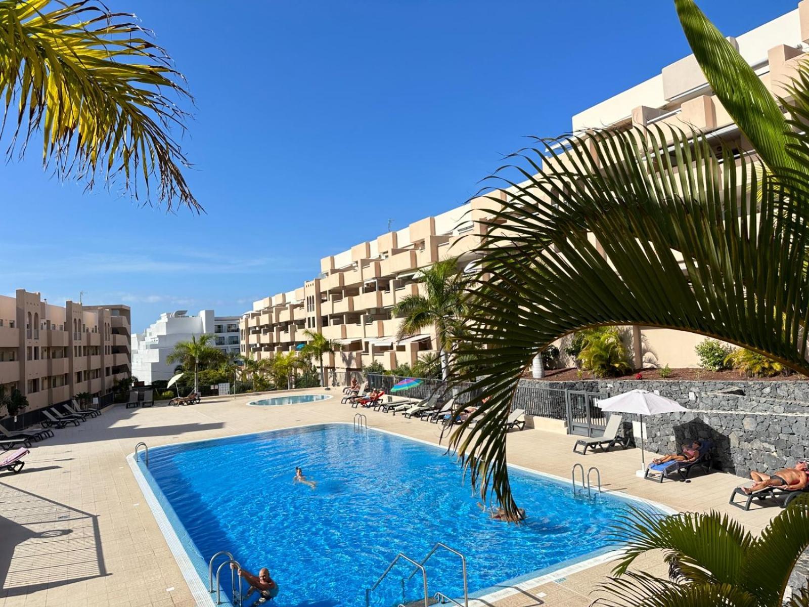 Cozy Apartment In Playa Paraiso Costa Adeje  Exterior foto